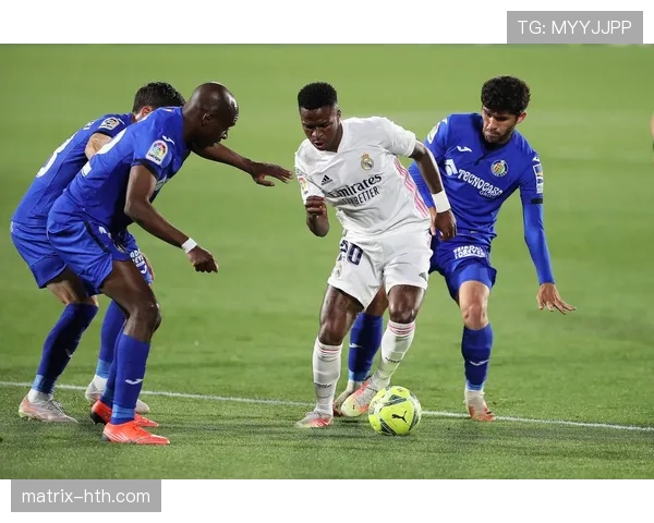 赫塔菲新赛季攻防兼备,稳步提升竞争力 赫塔菲新赛季攻防兼备,稳步提升竞争力