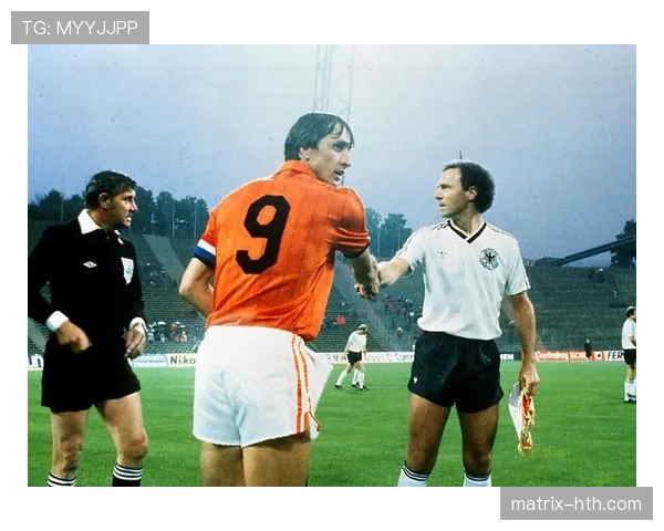 克鲁伊夫职业生涯里程碑解析